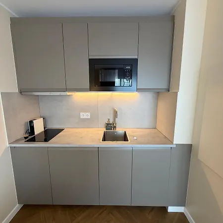 شقة Bright 1br Floor نيس